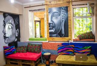 Хостелы Hostel Loco Алматы Двухместный номер эконом-класса с 1 кроватью-1