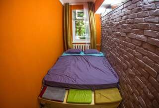 Хостелы Hostel Loco Алматы Двухместный номер эконом-класса с 1 кроватью-15